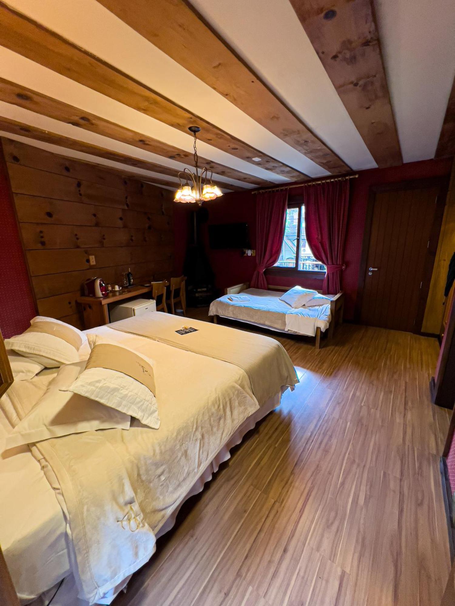 Hotel Giardino Di Pietra Gramado Eksteriør billede